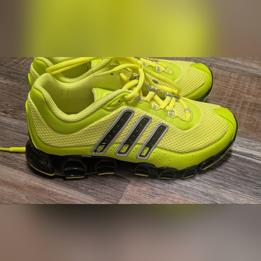 Adidas MEGARIDE Yellow Sneakers